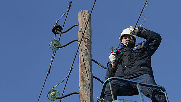В Брянской области восстанавливают энергоснабжение 23 населенных пунктов