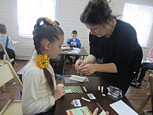 Дети из Некрасовки смастерили открытки к 23 февраля