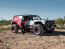 Ford превратил новый Bronco в гоночный внедорожник