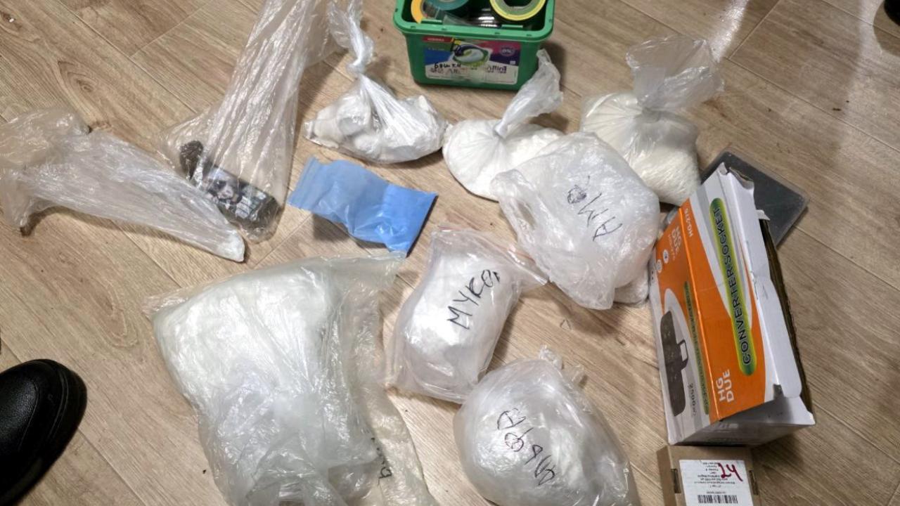 Брянские правоохранители, задержав семь участников наркогруппировки, изъяли 6 кг запрещённых веществ