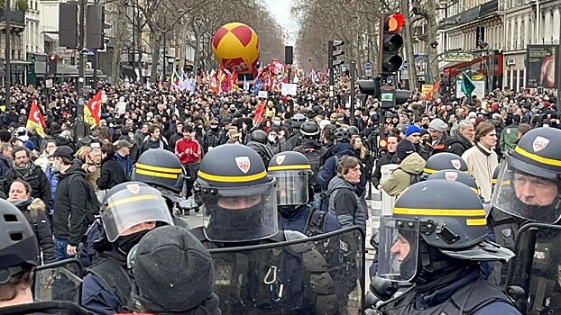 В Париже на акции протеста задержали 26 человек