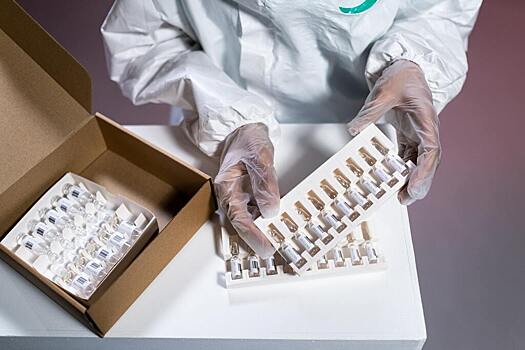 Вирусолог раскрыл опасные последствия вакцины от оспы