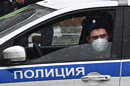 В МВД опровергли запрет российским полицейским ездить на иномарках