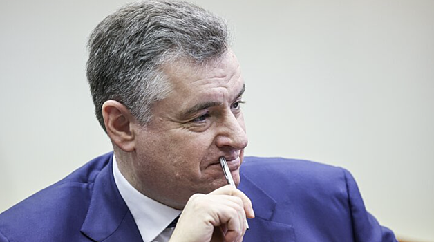 Слуцкий подал документы в ЦИК для участия в выборах президента РФ