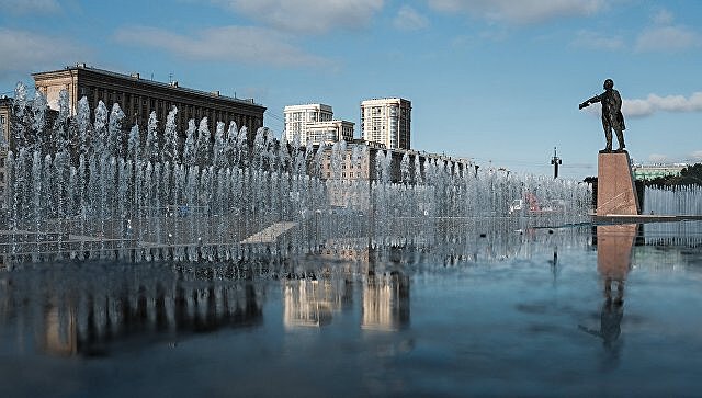В Петербурге в День ВДВ отключили два крупных фонтана