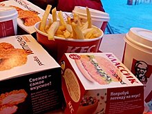 Евреи и мусульмане в США подали в суд на KFC из-за бекона в еде