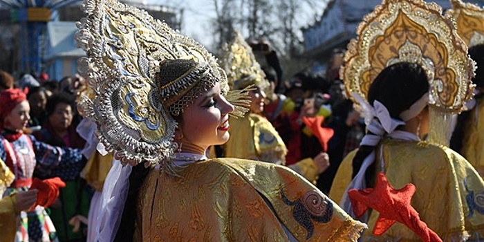 Городские парки Пекина создают праздничную атмосферу для привлечения туристов