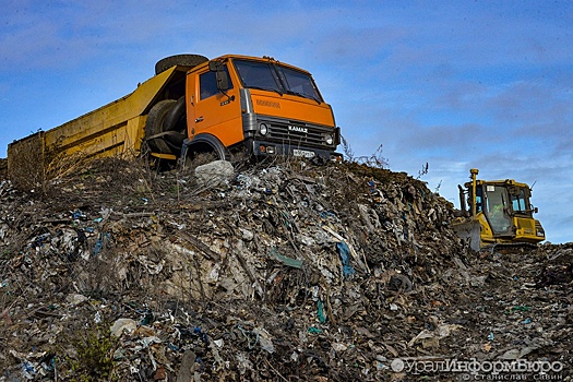 На Ямале водитель мусоровоза погиб при разгрузке отходов