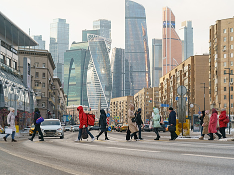 Российские дороги стали безопаснее. Что помогает сберечь здоровье и жизни пешеходов?