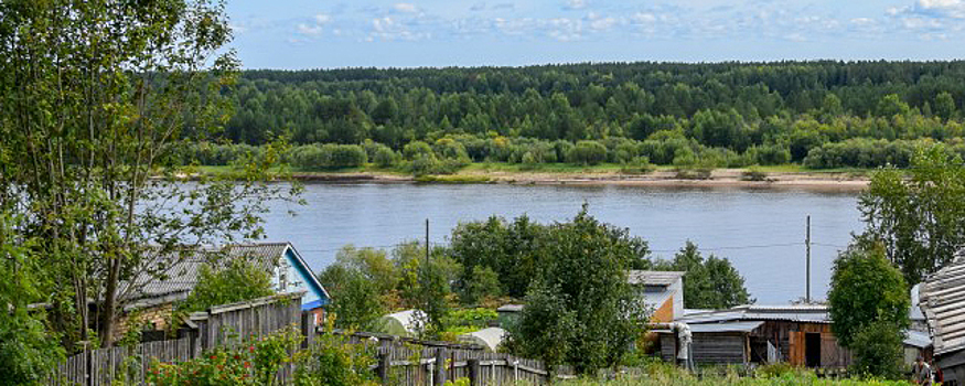 Экологи Коми работают на реке Вычегда