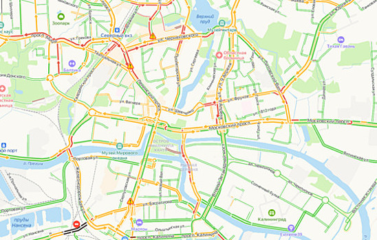 Проспект Мира, Дзержинского и два участка на Горького: Калининград в четверг днём снова встал в пробках