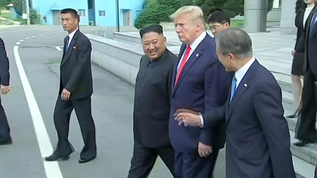 Встречу Трампа с Ким Чен Ыном раскритиковали в СМИ