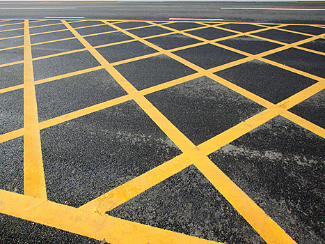 Разметку-вафлю внедряют на дорогах России