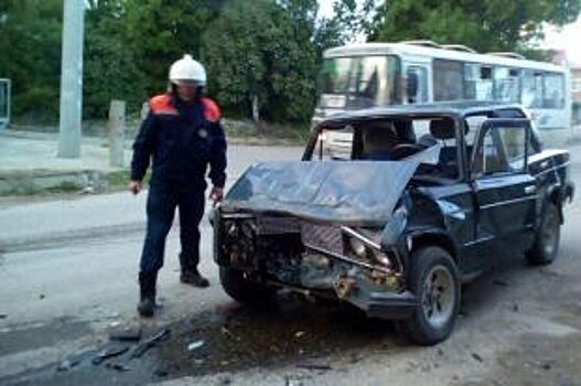 В Вольске в лобовом ДТП пострадали оба водителя