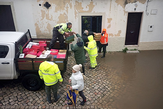 Глава МВД Португалии ушла в отставку из-за плохой погоды в стране