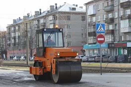 В Барнауле начался ямочный ремонт пр. Ленина