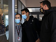Джокович прилетел в Белград. Публичных заявлений он в ближайшие дни не планирует