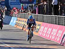 Британец Алекс Даусетт выиграл 8-й этап «Джиро д'Италия»