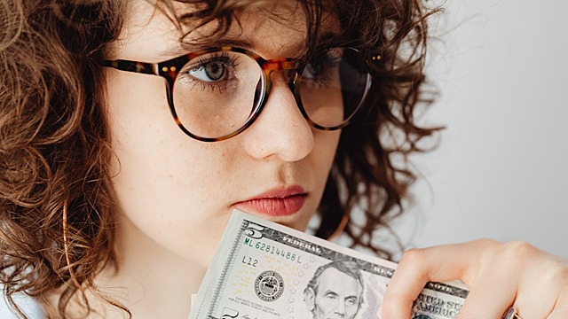 Что нельзя делать, чтобы не прожить год в долгах