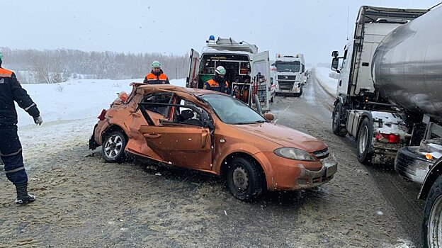 В ДТП под Богословкой пострадала 21-летняя девушка