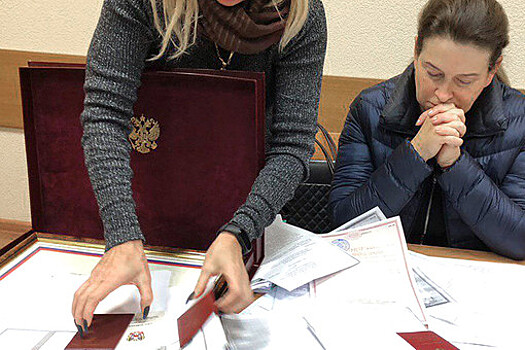 Золото и мрамор: где проведет домашний арест чиновница