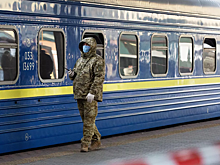 Украинцев предупредили о задержках поездов