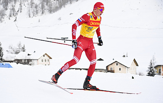 Российский лыжник Большунов стал вторым в спринте на "Тур де Ски"