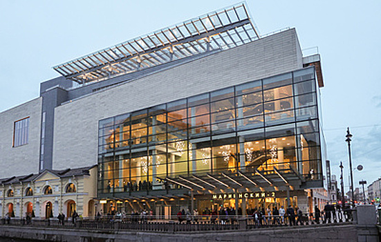 Мариинский театр даст пять представлений оперы-эпопеи "Война и мир"