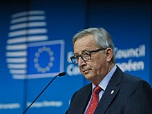 Глава Еврокомиссии заявил о продлении санкций против России