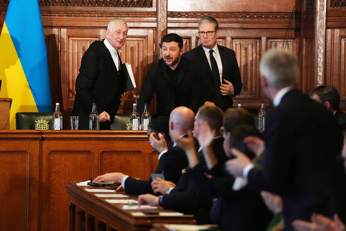 Запад удивился переменам в поведении Зеленского