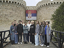 Делегация ямальских школьников отправилась в патриотическую экспедицию в Сербию