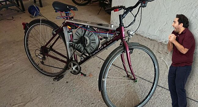 Энтузиаст из стиральной машины создал скоростной электровелосипед