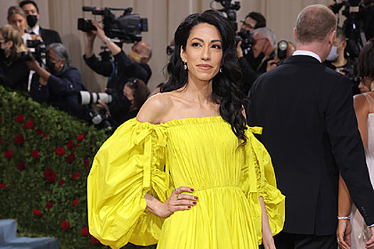 В США предложили пожить в доме новой возлюбленной Брэдли Купера