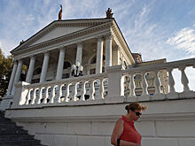 Большой и Мариинский приедут, но только на два дня