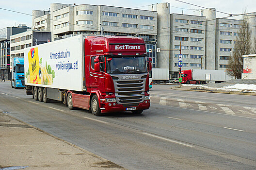 Водители грузового транспорта могут проверить свои машины на шоссе Таллин-Нарва