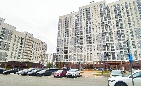 Непопутный ветер в "Парусах": в новом жилкомплексе Казани идет "война" управдомов