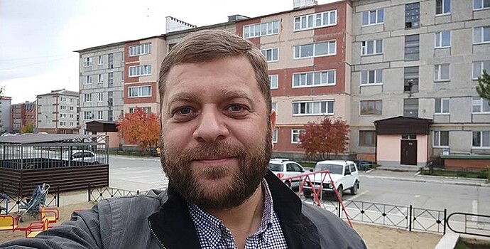 Журналист обвинил депутата в угрозах изнасилованием