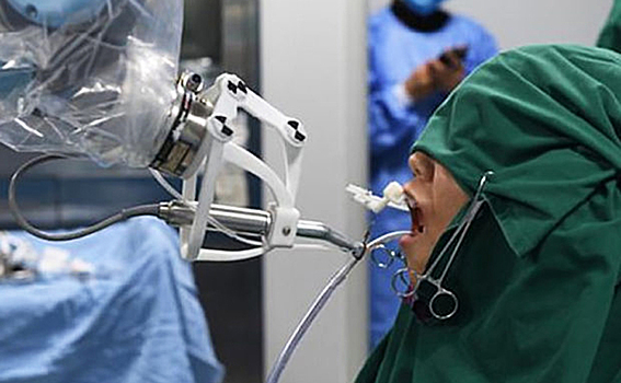 Робот-стоматолог впервые в истории провёл операцию без участия человека