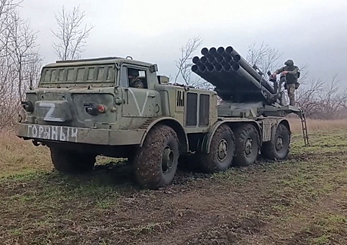 Расчеты РСЗО «Ураган» подразделений ракетных войск и артиллерии ВВО продолжают наносить удары по позициям, скоплениям техники и живой силы ВСУ на Южно-Донецком направлении