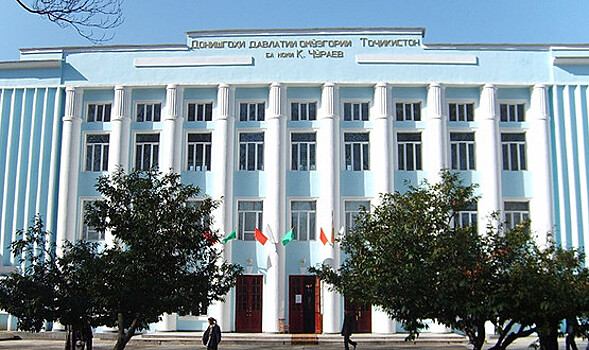 Помощник президента Таджикистана украл диссертацию у чиновика-убийцы