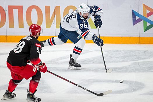 «Авангард» заключил контракт с защитником Войновым