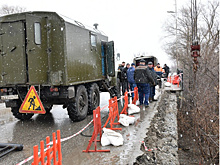 Кувайцев лично проверил ход работ по ликвидации последствий обрушения плит на мосту