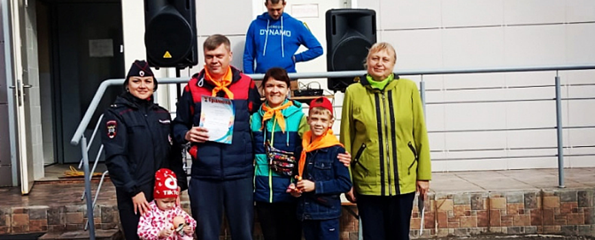 Щелковские инспекторы ДПС поучаствовали в акции «Мама, папа, я – дорожная семья!»