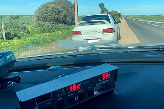 80-летний водитель Subaru WRX задержан за превышение скорости почти вдвое