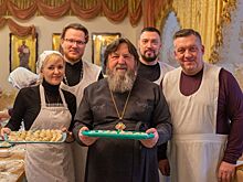 Приходы Ижевской епархии изготовят пельмени для бездомных на Рождество