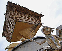 Baijiahao (Китай): такие деревянные домики можно часто увидеть в России. Почему гиды не советуют в них заходить?