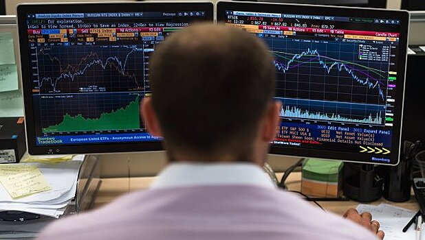 Российский фондовый рынок закрылся разнонаправленно