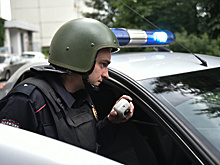 Полиция проверила строителей, работающих на территориях школ в Подмосковья