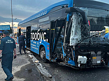 После ДТП с электробусами в Москве за медпомощью обратились 14 человек