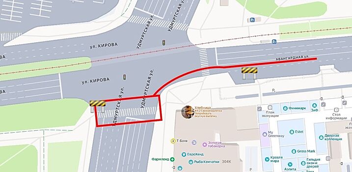 На улице Удмуртской у «Авроры-Парк» на ночь ограничат движение транспорта